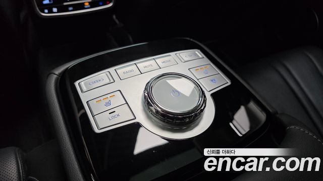 Genesis G80 (RG3) Gasoline 2.5 Turbo AWD 2024 — фото 30
