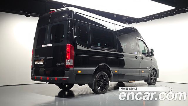 Hyundai Solati 15-seater Luxury 2020 — фото 2