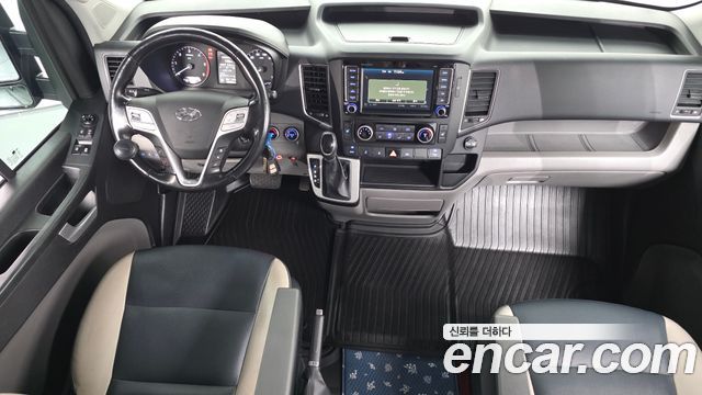 Hyundai Solati 15-seater Luxury 2020 — фото 7