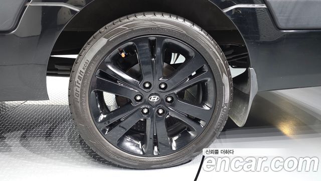 Hyundai Solati 15-seater Luxury 2020 — фото 21