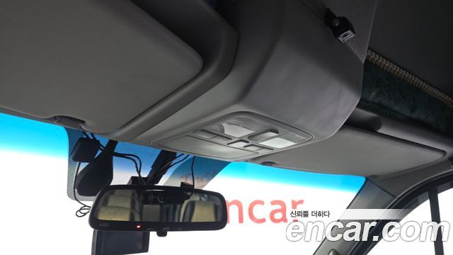 Hyundai Solati 15-seater Luxury 2020 — фото 27