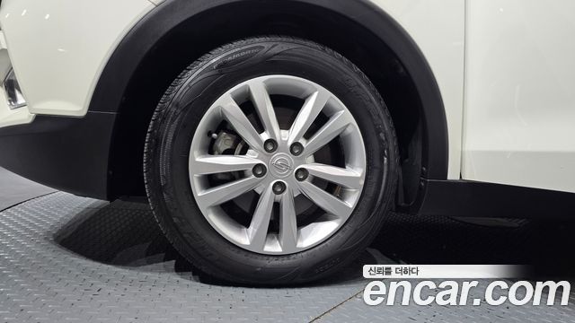 KG Mobility (SsangYong) Tivoli VX 2WD 2017 — фото 5