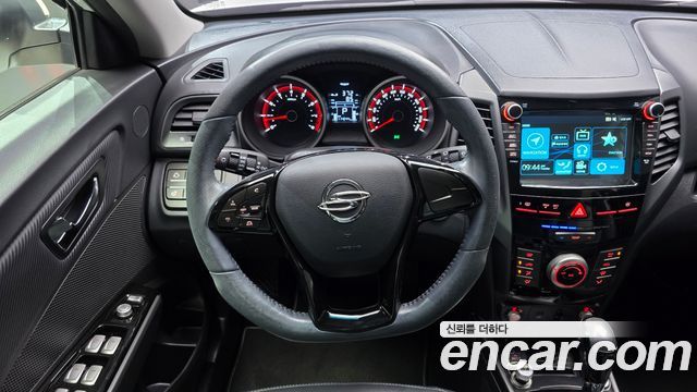 KG Mobility (SsangYong) Tivoli VX 2WD 2017 — фото 13