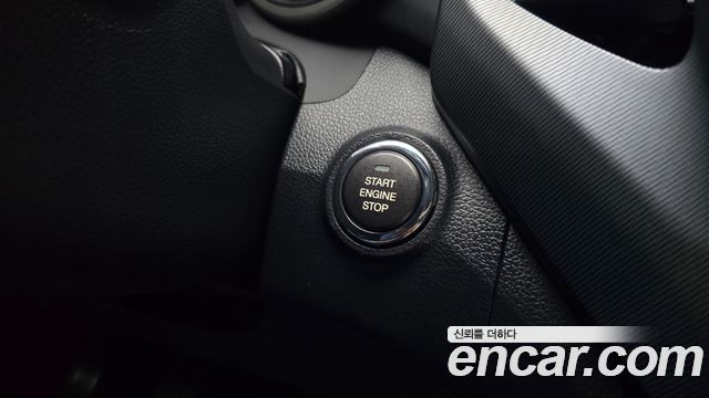 KG Mobility (SsangYong) Tivoli VX 2WD 2017 — фото 18