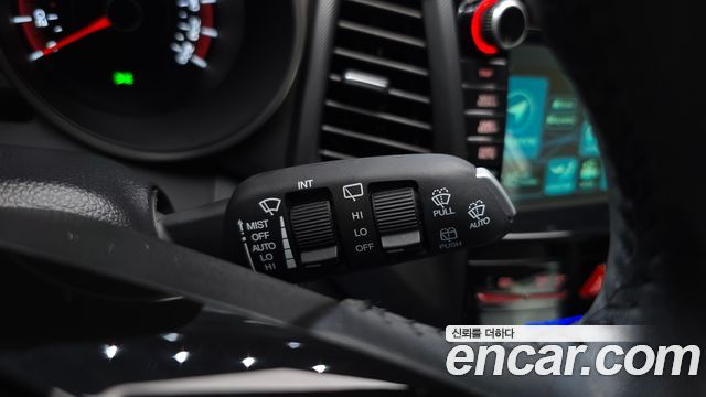 KG Mobility (SsangYong) Tivoli VX 2WD 2017 — фото 19