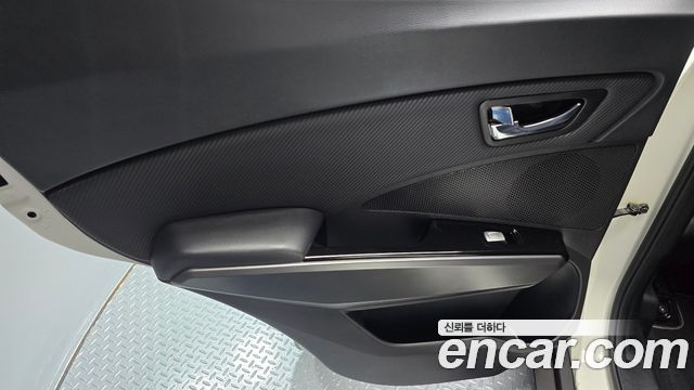 KG Mobility (SsangYong) Tivoli VX 2WD 2017 — фото 25