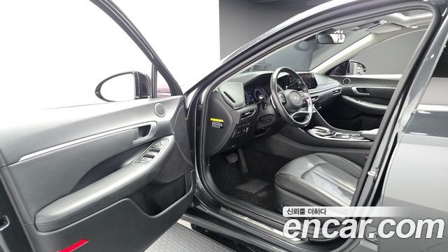 Hyundai Sonata (DN8) 2.0 Premium 2020 — фото 10