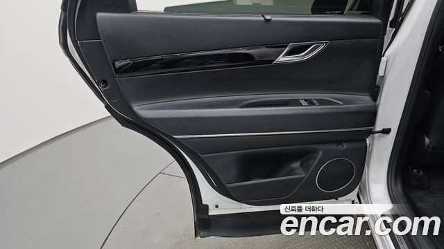 Genesis GV80 2.5T Gasoline 2WD 2022 — фото 31