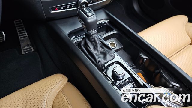 Volvo XC60 (II) T6 Inscription 2019 — фото 9