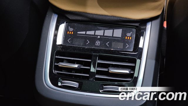 Volvo XC60 (II) T6 Inscription 2019 — фото 29