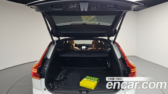 Volvo XC60 (II) T6 Inscription 2019 — фото 34