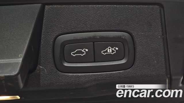 Volvo XC60 (II) T6 Inscription 2019 — фото 35