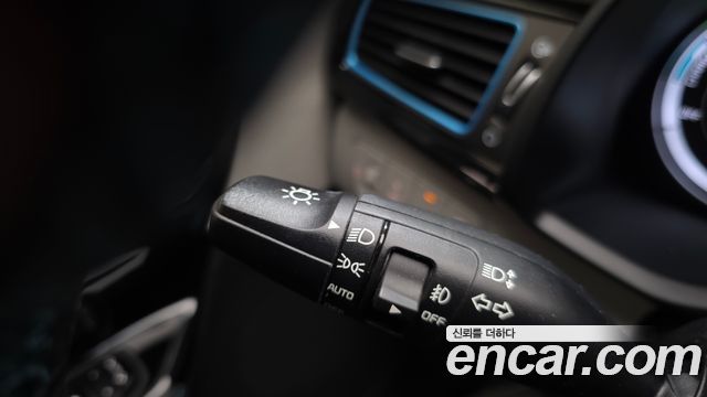 Kia Niro Noblesse 2017 — фото 20