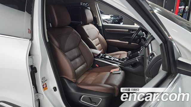 Renault Korea QM6 2.0 LPe RE Signature 2WD 2020 — фото 26