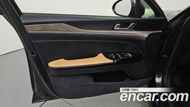 Kia K5 Hybrid (III) Noblesse 2021 — фото 24