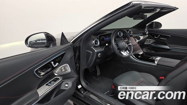 Mercedes-Benz CLE-Class (C236) AMG CLE53 4MATIC+ Cabriolet 2025 — фото 10