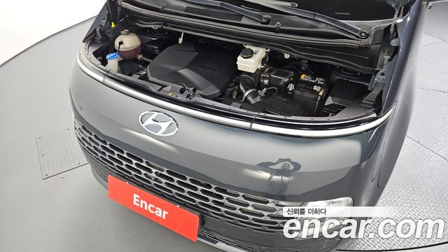 Hyundai Staria 4WD Tourer 11-Seater Modern 2022 — фото 6