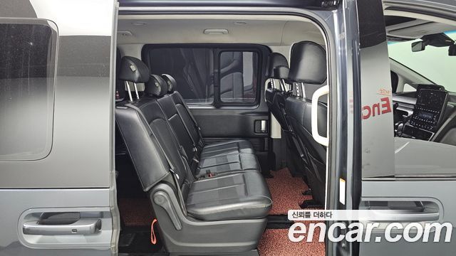 Hyundai Staria 4WD Tourer 11-Seater Modern 2022 — фото 11