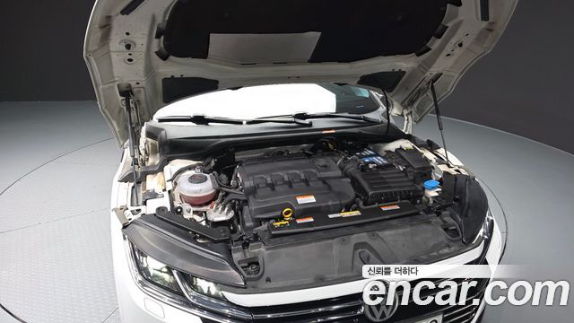 Volkswagen Arteon 2.0 TDI Presige 4Motion 2020 — фото 6