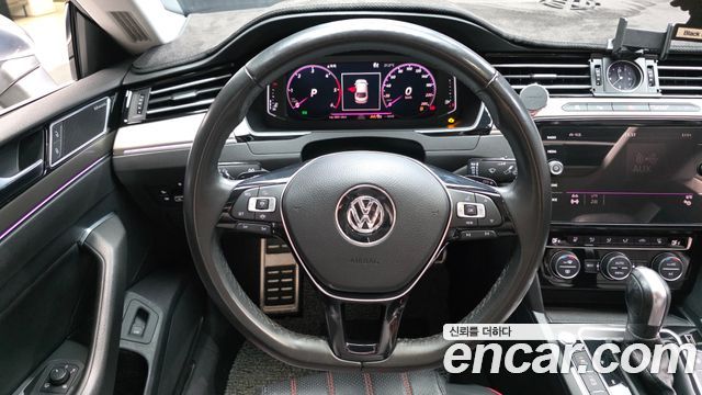 Volkswagen Arteon 2.0 TDI Presige 4Motion 2020 — фото 13