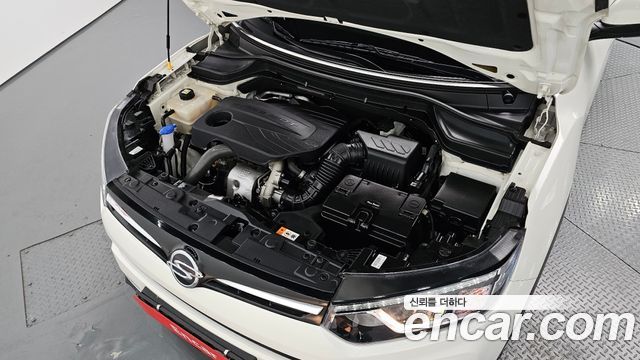 KG Mobility (SsangYong) Very New Tivoli Gasoline 1.5 2WD V3 2021 — фото 6