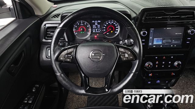 KG Mobility (SsangYong) Very New Tivoli Gasoline 1.5 2WD V3 2021 — фото 12