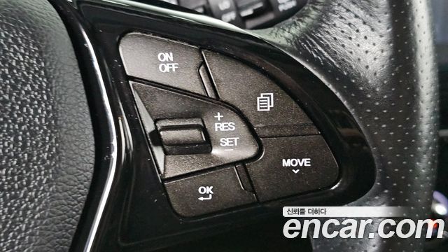 KG Mobility (SsangYong) Very New Tivoli Gasoline 1.5 2WD V3 2021 — фото 17