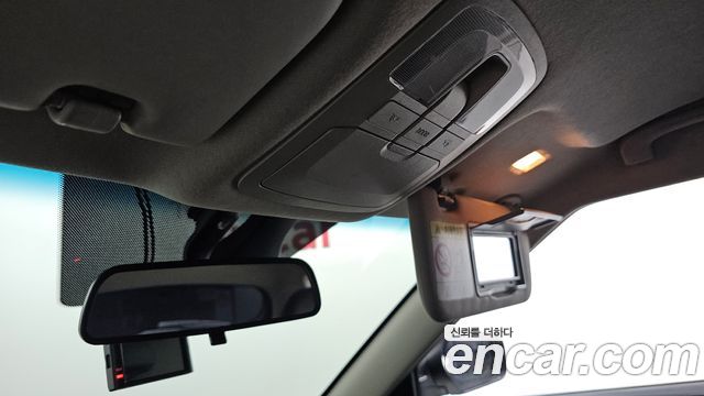 KG Mobility (SsangYong) Very New Tivoli Gasoline 1.5 2WD V3 2021 — фото 20