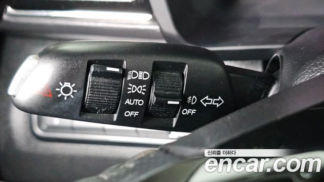 KG Mobility (SsangYong) Very New Tivoli Gasoline 1.5 2WD V3 2021 — фото 28
