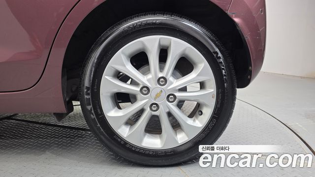Chevrolet Spark Premier 2019 — фото 27
