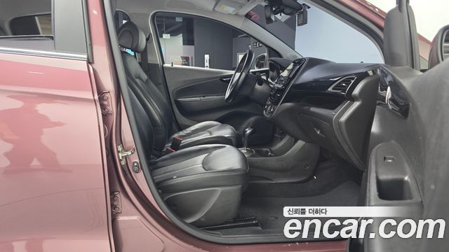 Chevrolet Spark Premier 2019 — фото 32
