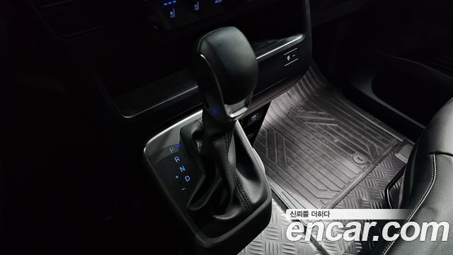 Hyundai Staria HEV 1.6 Cargo 3-Seater Modern 2025 — фото 9