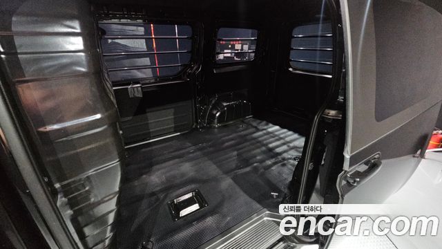 Hyundai Staria HEV 1.6 Cargo 3-Seater Modern 2025 — фото 11