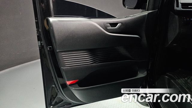 Hyundai Staria HEV 1.6 Cargo 3-Seater Modern 2025 — фото 25