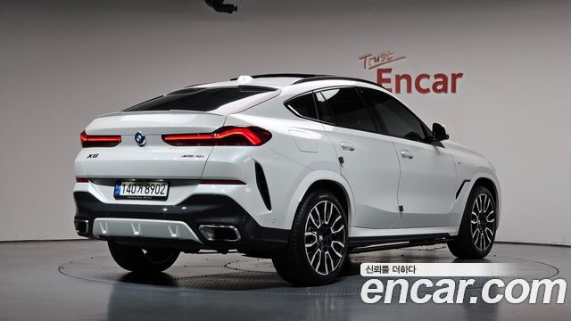 BMW X6 (G06) xDrive40i M Sport 2024 — фото 2