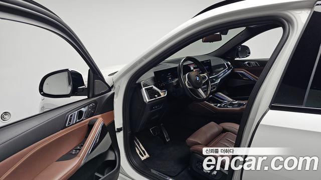 BMW X6 (G06) xDrive40i M Sport 2024 — фото 10