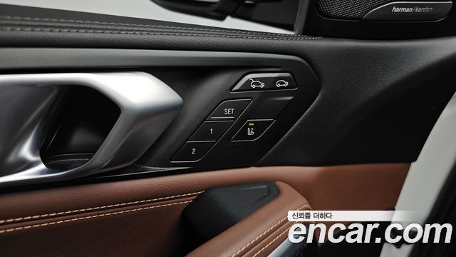 BMW X6 (G06) xDrive40i M Sport 2024 — фото 35