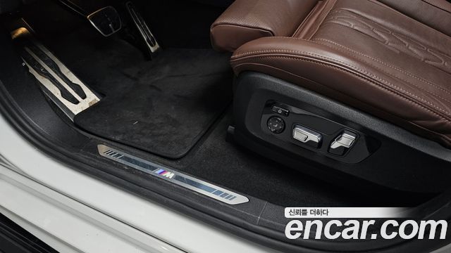 BMW X6 (G06) xDrive40i M Sport 2024 — фото 47