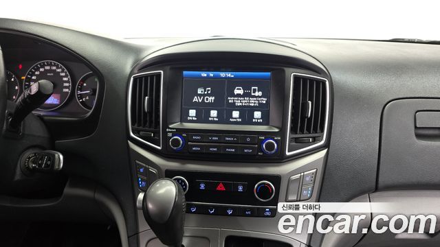 Hyundai Grand Starex Van 5-Seater Modern 2021 — фото 17