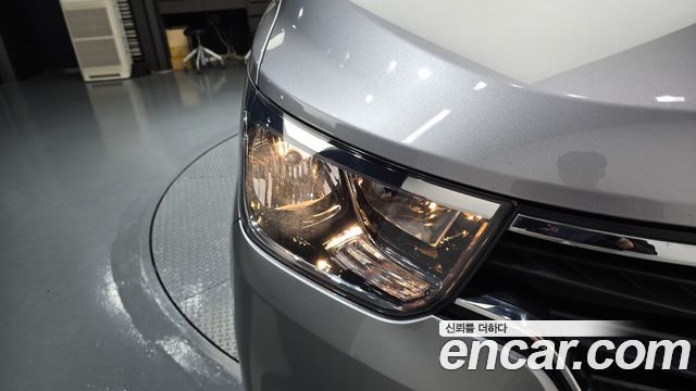 Hyundai Grand Starex Van 5-Seater Modern 2021 — фото 22