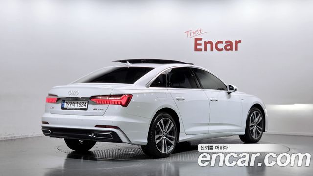 Audi A6 (C8) 45 TFSI Premium 2021 — фото 2