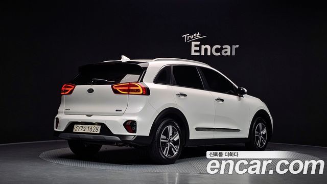 Kia Niro 1.6 HEV Noblesse Special 2020 — фото 2