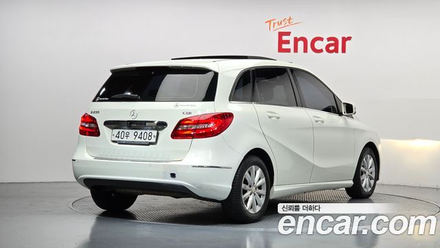Mercedes-Benz B-Class (W246) B200 CDI Blue efficiency 2014 — фото 2