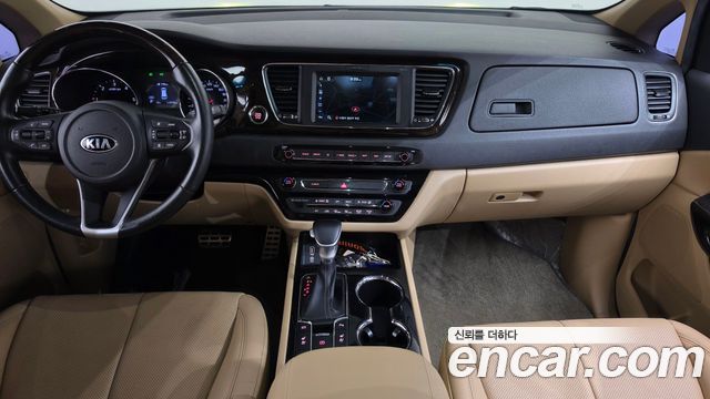 Kia Carnival 9-Seater Noblesse Special 2019 — фото 7
