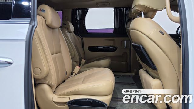 Kia Carnival 9-Seater Noblesse Special 2019 — фото 11
