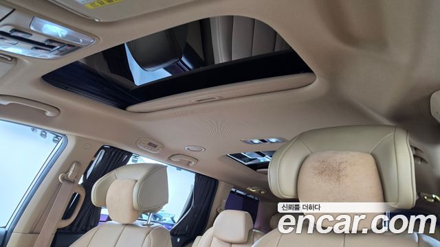 Kia Carnival 9-Seater Noblesse Special 2019 — фото 17