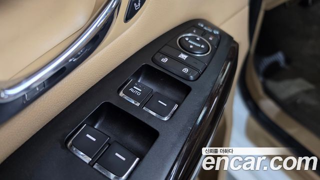 Kia Carnival 9-Seater Noblesse Special 2019 — фото 34