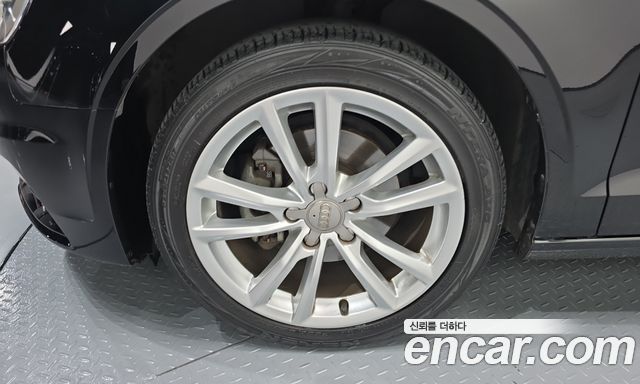 Audi A3 35 TDI Dynamic 8V 2016 — фото 5