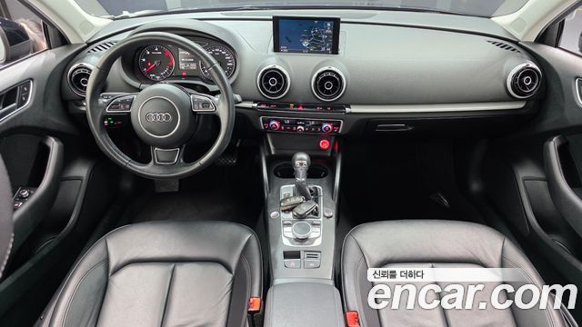 Audi A3 35 TDI Dynamic 8V 2016 — фото 7
