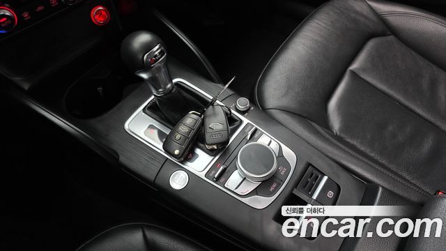 Audi A3 35 TDI Dynamic 8V 2016 — фото 9